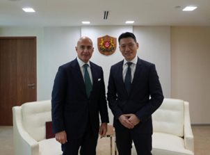 Italia–Singapore: incontro dell’Ambasciatore Dante Brandi con il Ministro della Cultura David Neo