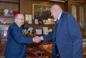 Il Ministro Crosetto ha incontrato il Commissario europeo per la Difesa e lo Spazio Kubilius