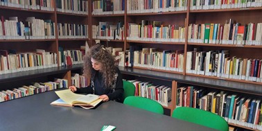 Associazione Bellunesi nel Mondo, cresce il patrimonio librario della Biblioteca delle migrazioni “Dino Buzzati”: oltre 650 nuovi volumi