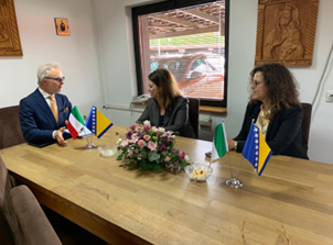 Bosnia Erzegovina, l’Ambasciatrice Castellani in visita alle imprese italiane nella Republika Srpska