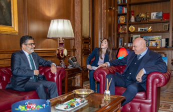 Incontro del Ministro Crosetto con l’Ambasciatore del Bahrein Alabsi