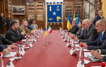 Italia-Ucraina, il Ministro Crosetto ha incontrato il Presidente Zelenskyy : impegno a rafforzare la cooperazione bilaterale nella difesa