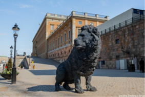 Svezia, Ambasciata d’Italia: a Stoccolma l’installazione “Blowing Figures into Space” di  Davide Rivalta