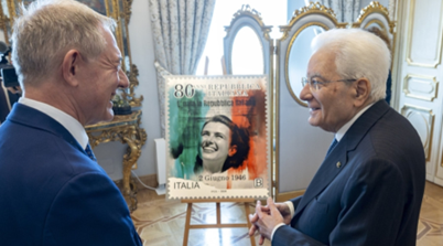 80 anni della Repubblica Italiana, presentato al Presidente Mattarella il francobollo celebrativo