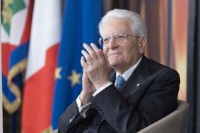 Al Palazzo del Quirinale la presentazione dei candidati ai Premi “David di Donatello” per l’anno 2026., Mattarella: “Il cinema ha accompagnato e interpretato la crescita del nostro Paese, contribuendo a sospingerne il cammino nell’orizzonte della libertà e della democrazia”