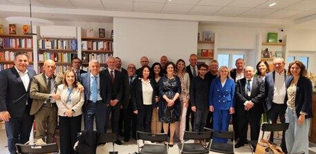 Roma applaude al docufilm “Utopia, Viaggi senza ritorno”