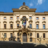 Ambasciata d’Italia a Praga, indetta una procedura di selezione per l’assunzione di un impiegato a contratto da adibire ai servizi di assistente amministrativo (scadenza 4.7.2026)