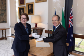 Australia, Ambasciata a Canberra: restituito all’Italia reperto apulo-greco