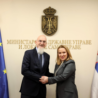 L’Ambasciatore d’Italia in Serbia, Luca Gori, ha incontrato la Ministra della Pubblica Amministrazione e delle Autonomie Locali Serba Snežana Paunović