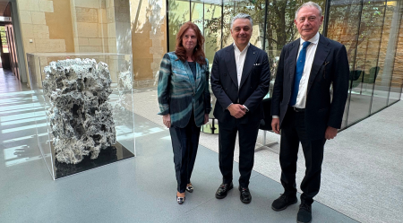Moda: Il Ministro Urso incontra de Meo (Kering) a Parigi, “Consolidare la filiera industriale con un Patto Italia-Francia”