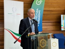Ecuador, l’Ambasciatore Davoli inaugura l’Italian Design Day a Quito