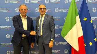 Il Ministro Urso incontra il Direttore Generale dell’ESA Aschbacher: “Ruolo guida dell’Italia”