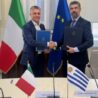 Italia-Uruguay: firmato accordo  per reciproco riconoscimento delle patenti di guida