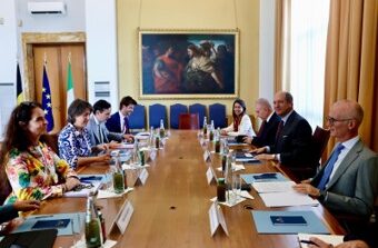 Il Segretario Generale della Farnesina Guariglia incontra l’omologa belga Gentzis