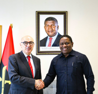 Italia – Angola: il Ministro del Turismo, Márcio Daniel ha incontrato l’Ambasciatore d’Italia Marco Ricci