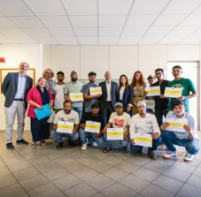 Fondazione Fincantieri e Società Dante Alighieri: consegnati a Monfalcone i primi attestati del corso di educazione civica per i lavoratori stranieri dell’indotto