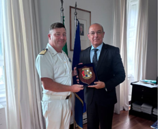 Grecia, l’Ambasciatore d’Italia Cuculi riceve il Comandante di Nave San Marco