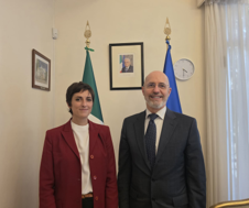 Incontro dell’Ambasciatore d’Italia in Argentina Fabrizio Nicoletti con Mariangela Dalfovo di ADASIM (Fondazione Dante Alighieri Scuole Italiane nel Mondo)