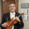 Lutheria italiana in Argentina : il violinista Pablo Saravì, “Lucchese distinto all’estero”, ha presentato il suo libro all’Associazione Lucchesi nel mondo