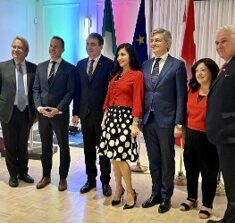 Canada, l’Ambasciatore Cattaneo a Vancouver per riunione InterComites e incontri con operatori economici e collettività