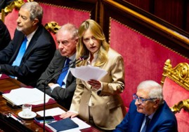 Nell’Aula di Palazzo Madama le comunicazioni del Premier Giorgia Meloni sul Consiglio europeo del 15 e 16 ottobre: tra i vari punti toccati la competitività, il prezzo dell’energia la guerra in Ucraina e la crisi in Medio Oriente